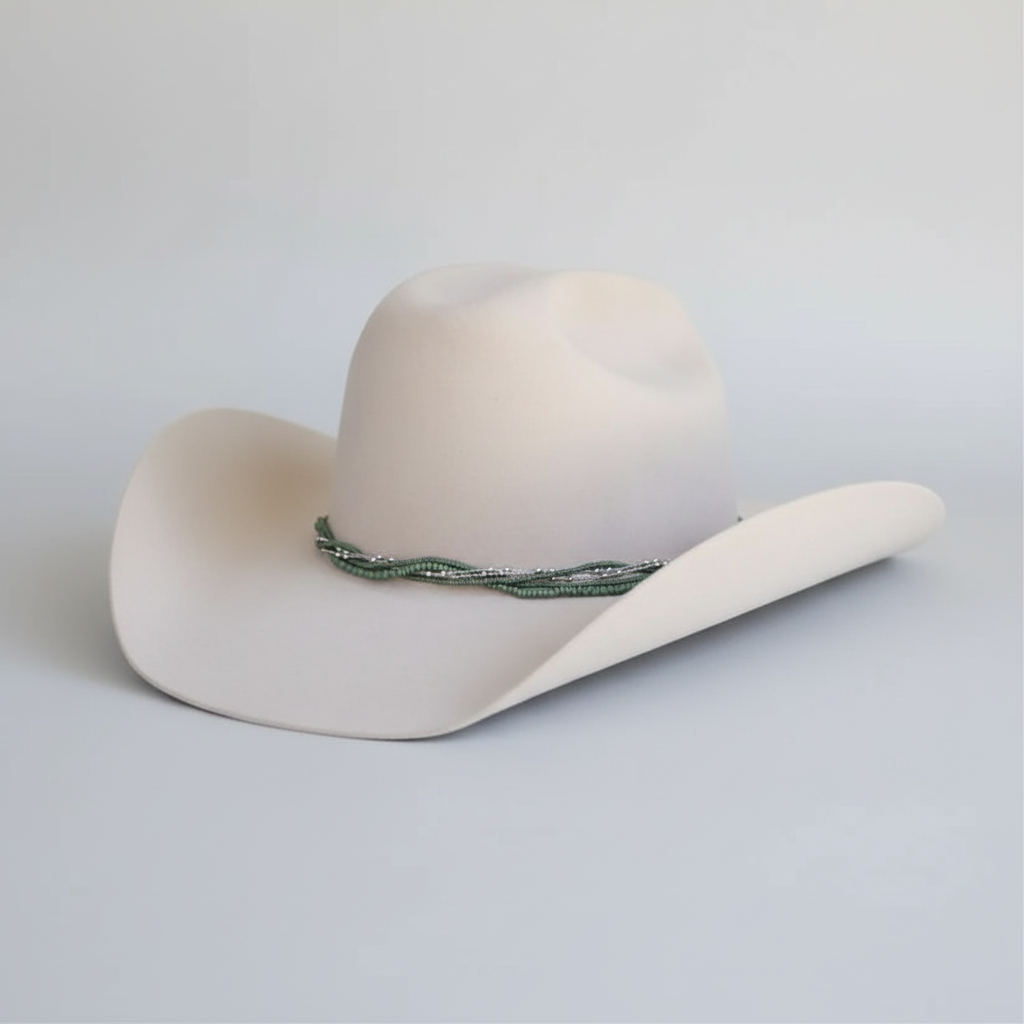 Simplified hat product photo with clean background