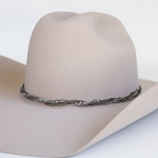 Simplified hat product photo with clean background