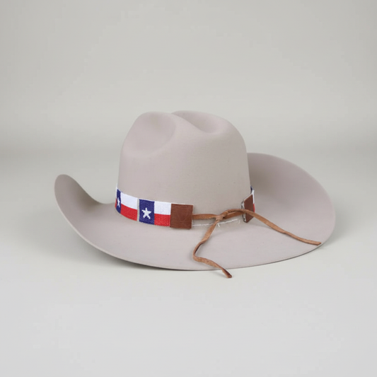 Simplified hat product photo with clean background